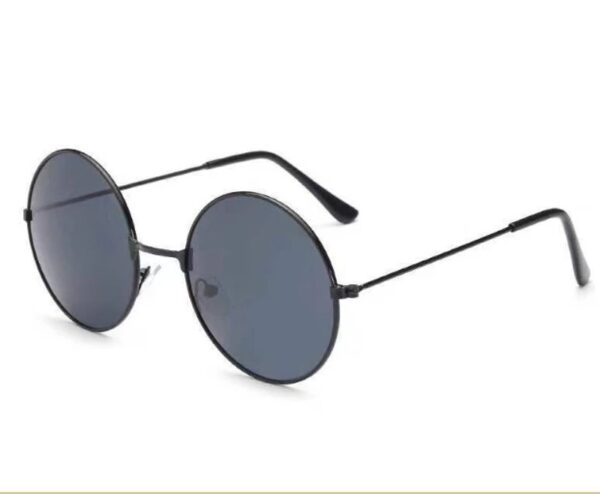 round sunglasses black