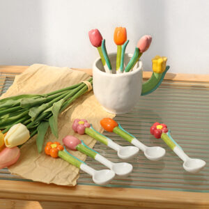3D Tulip Ceramic Spoon/Cup: A Delicate Flower Design for a Unique Dining Experience