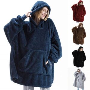 Experience Ultimate Comfort with Our Double-Sided Fleece Hooded Blanket