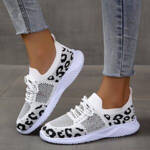 Women’s Flat Bottom Mesh Shoes for Everyday Fitness Comfort