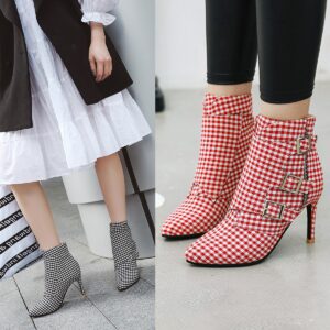 Fashionable Women’s Short Plaid Heeled Knight Boots
