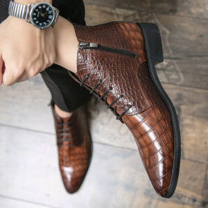 Men’s Pointed Toe Leather Shoes with Snakeskin Pattern