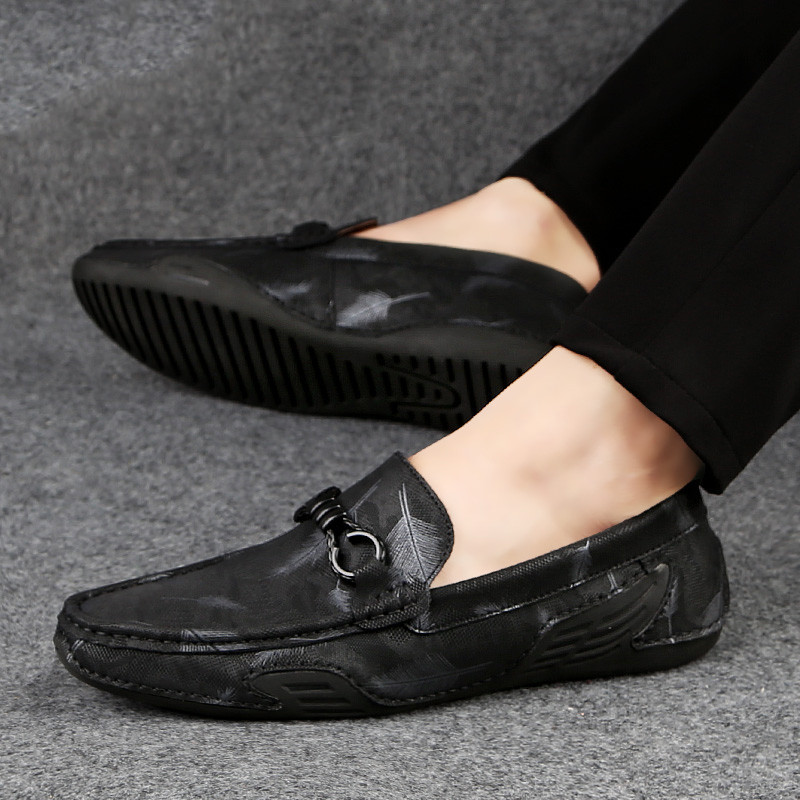 Loafers with Leafs