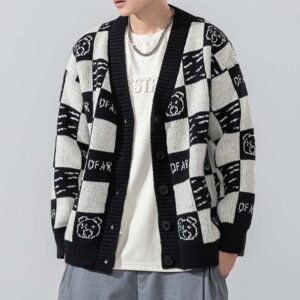 Men’s Loose Fitting Cardigan Sweater with Color Patchwork
