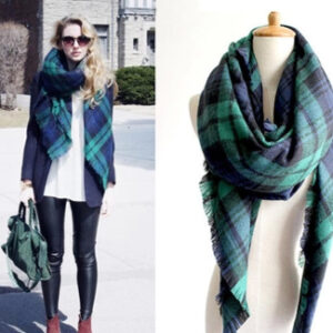 Timeless Unisex Acrylic Scarf in Plaid