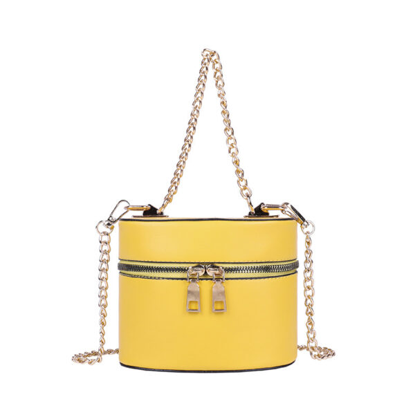 Chain crossbody bucket bag - Image 5