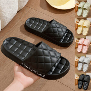 Men’s Home Slippers With Plaid Design Soft-soled Silent Indoor Floor Bathing Slippers Women House Shoes Summer