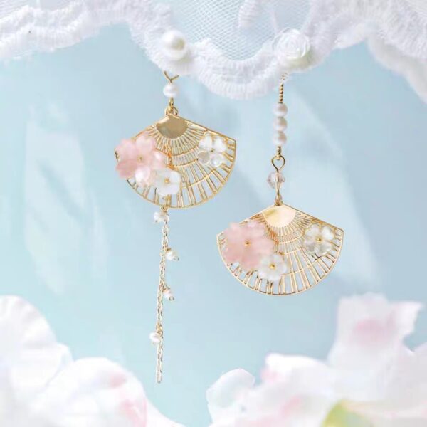 Vintage Chinese Fan Asymmetric Earrings - Image 3