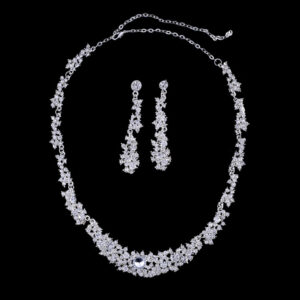 Factory Wholesale Jewelry Necklace Earrings Set Bride Wedding Dress Wedding Diamond Pendant Pendant