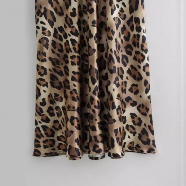 Silk Satin Leopard Print Skirt - Image 9