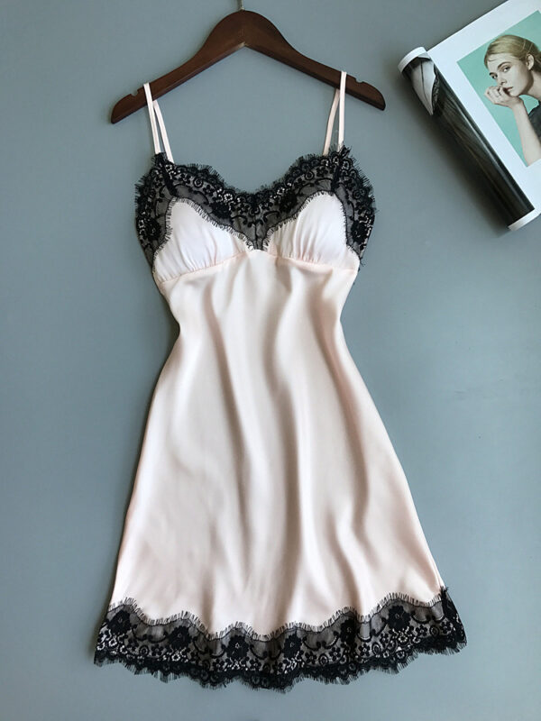 Comfortable silk suspender nightdress - Image 4